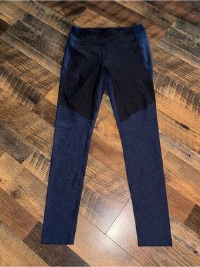 Outdoor Voices Navy and Charcoal Active Leggings